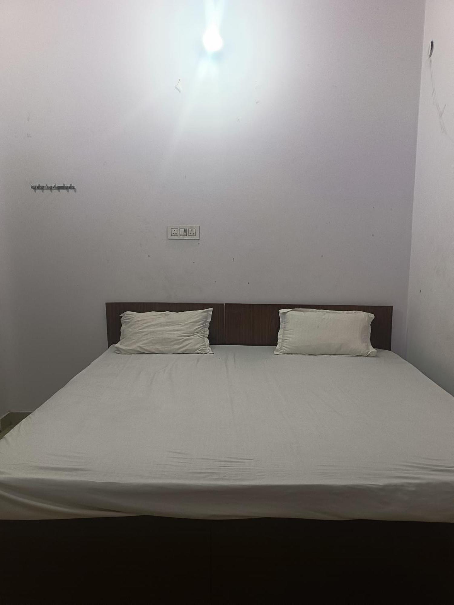 La Ayodhya Residency Hotel Kültér fotó