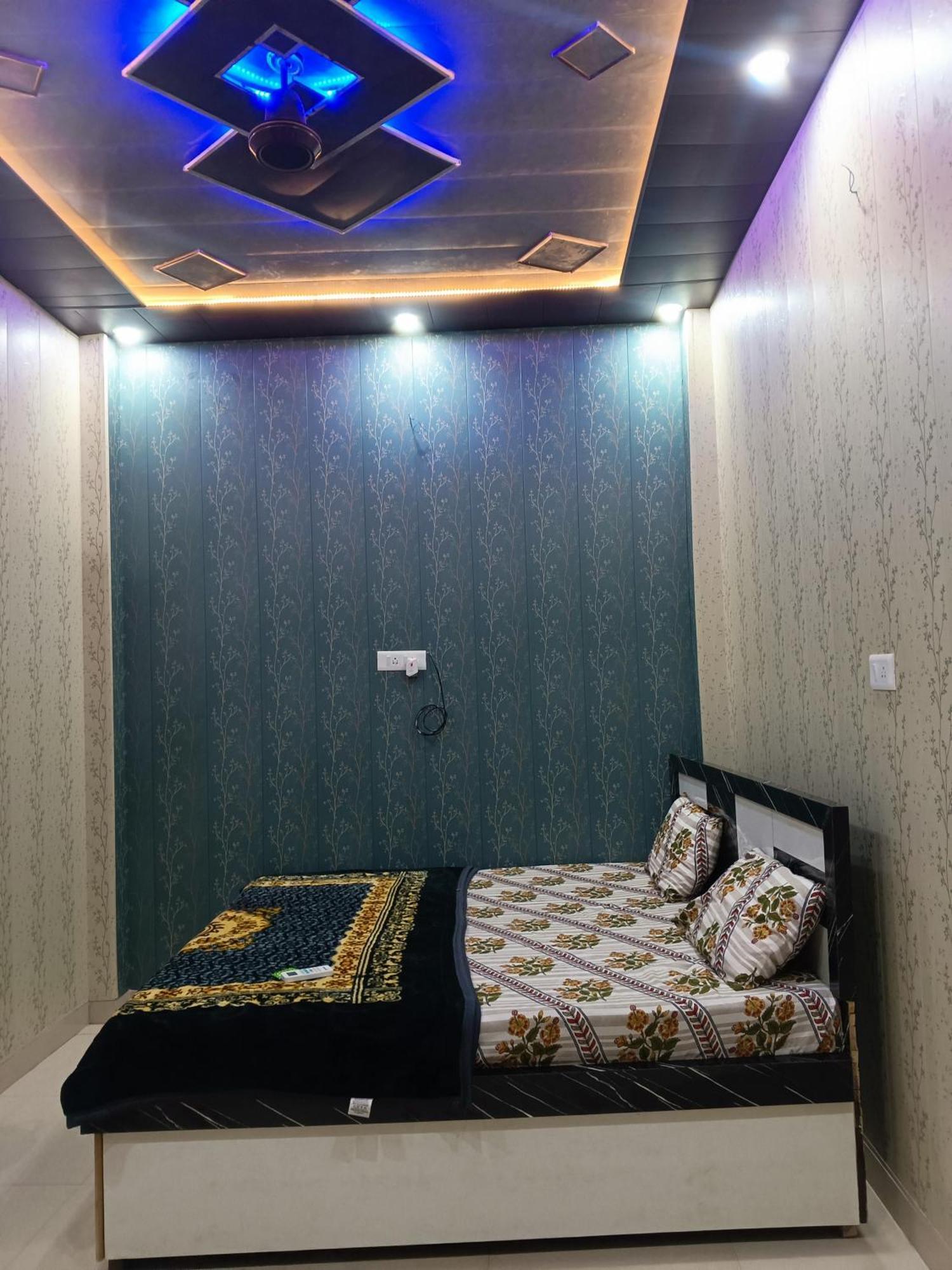 La Ayodhya Residency Hotel Kültér fotó